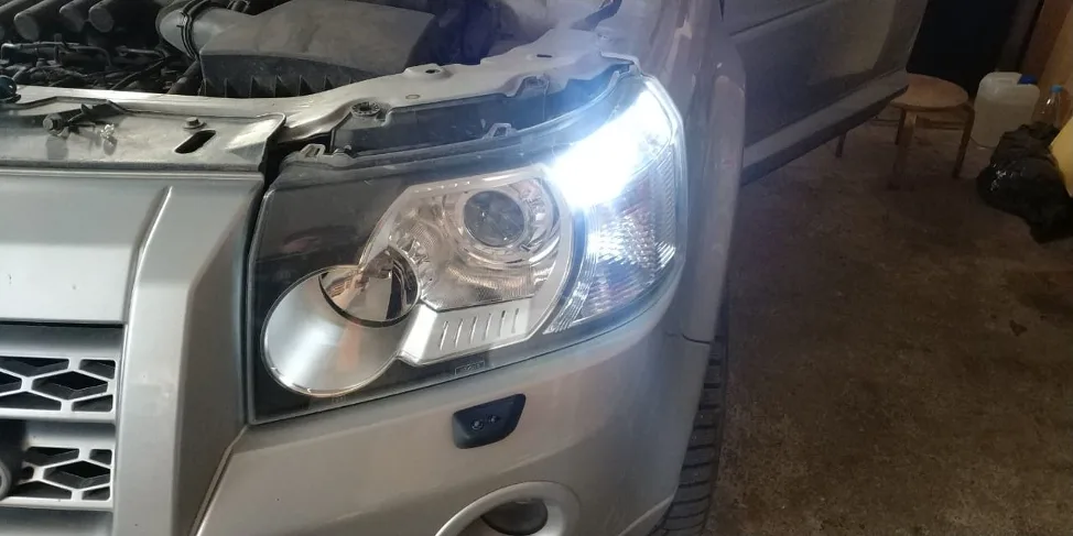 Финальная сборка двери Land Rover Freelander II